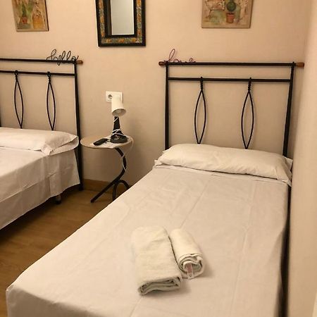 Отель Habitacion Doble Эстелла Экстерьер фото