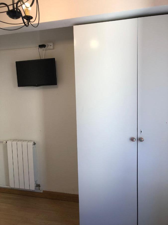 Отель Habitacion Doble Эстелла Экстерьер фото